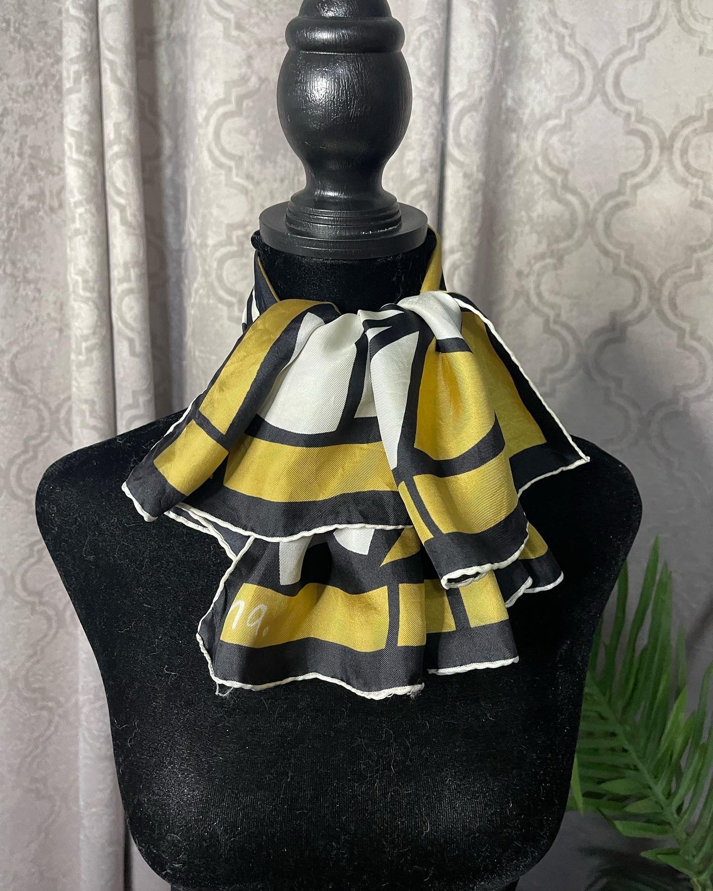 Designer, Vintage,  Vera Neumann silk scarf