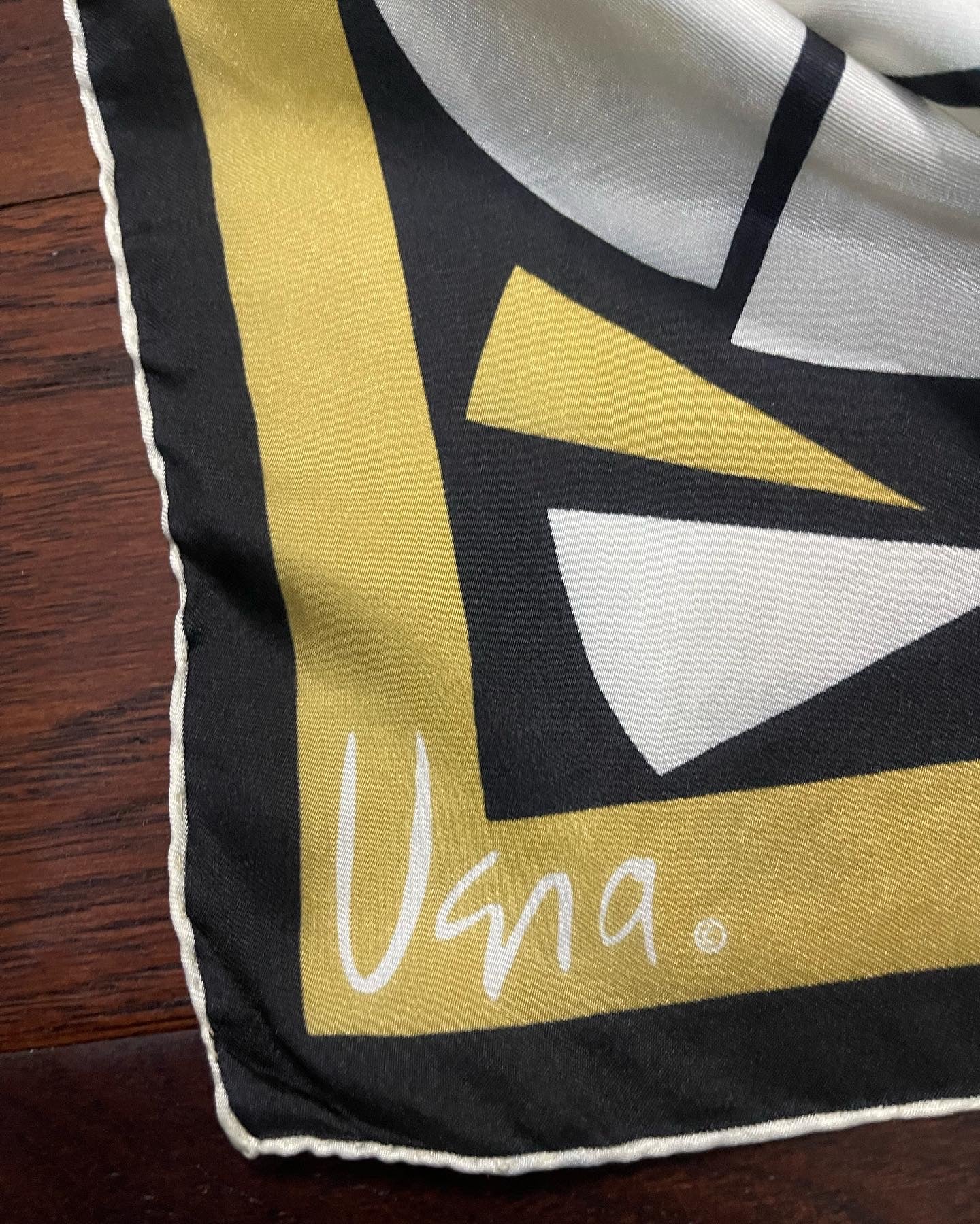 Designer, Vintage,  Vera Neumann silk scarf