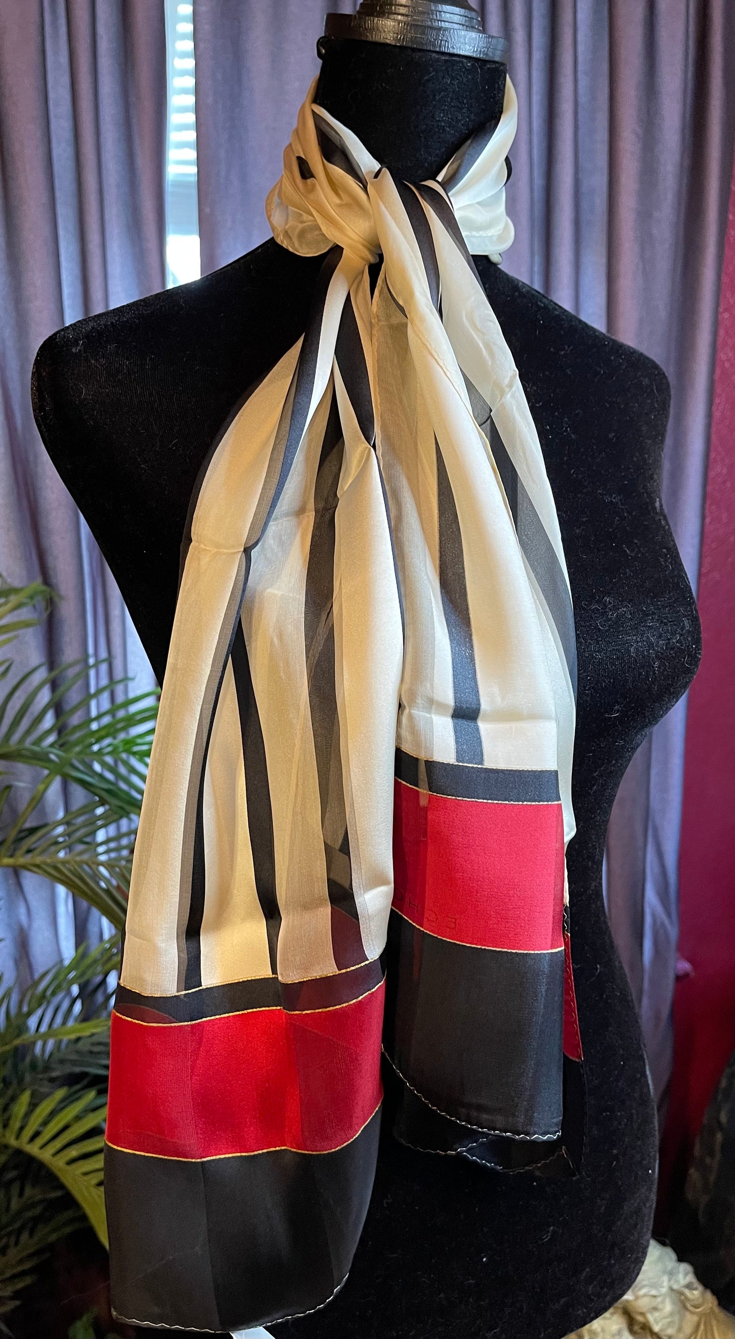 Designer, Vintage Echo Oblong Scarf 100% silk