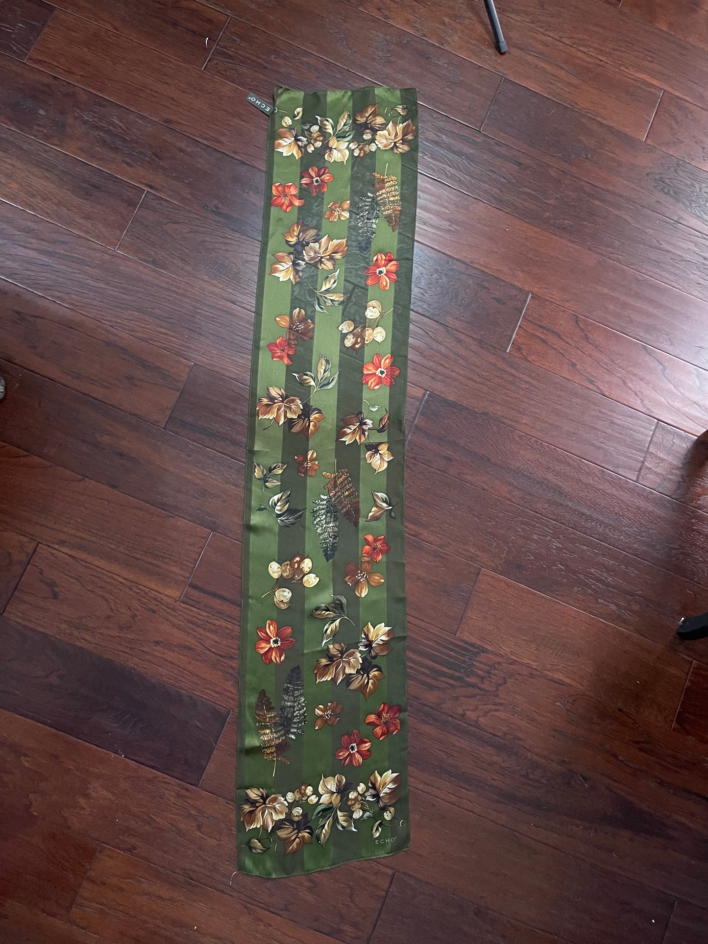 Designer, Vintage Echo Green Floral Oblong Scarf