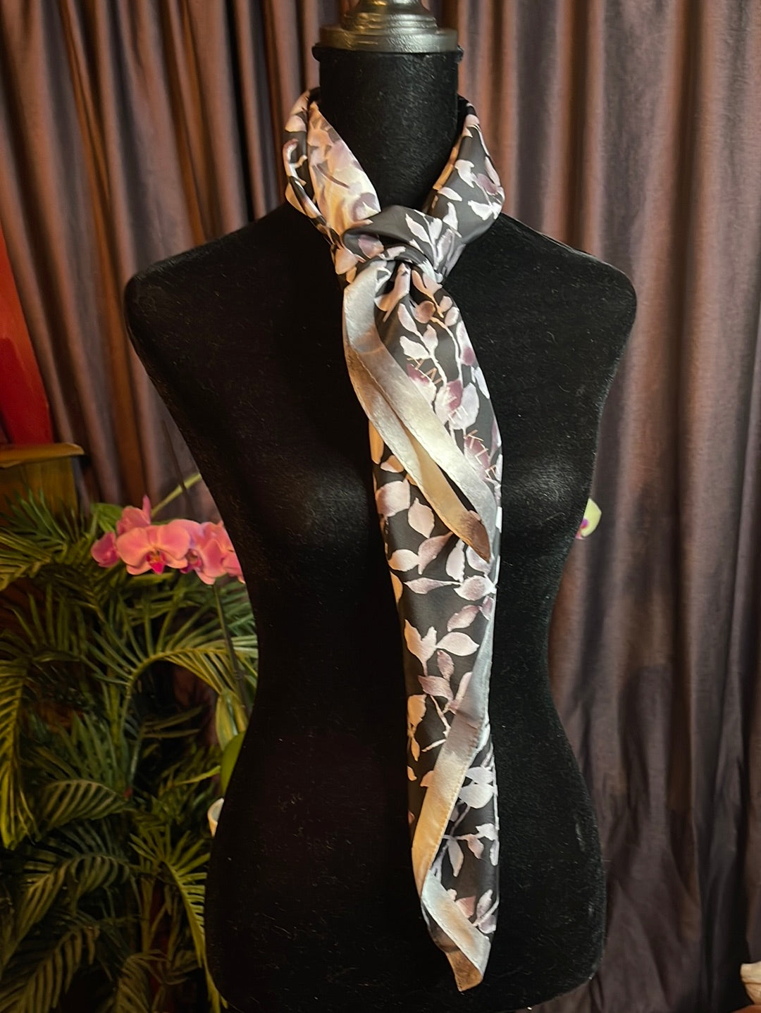 Anne klein silk store scarves